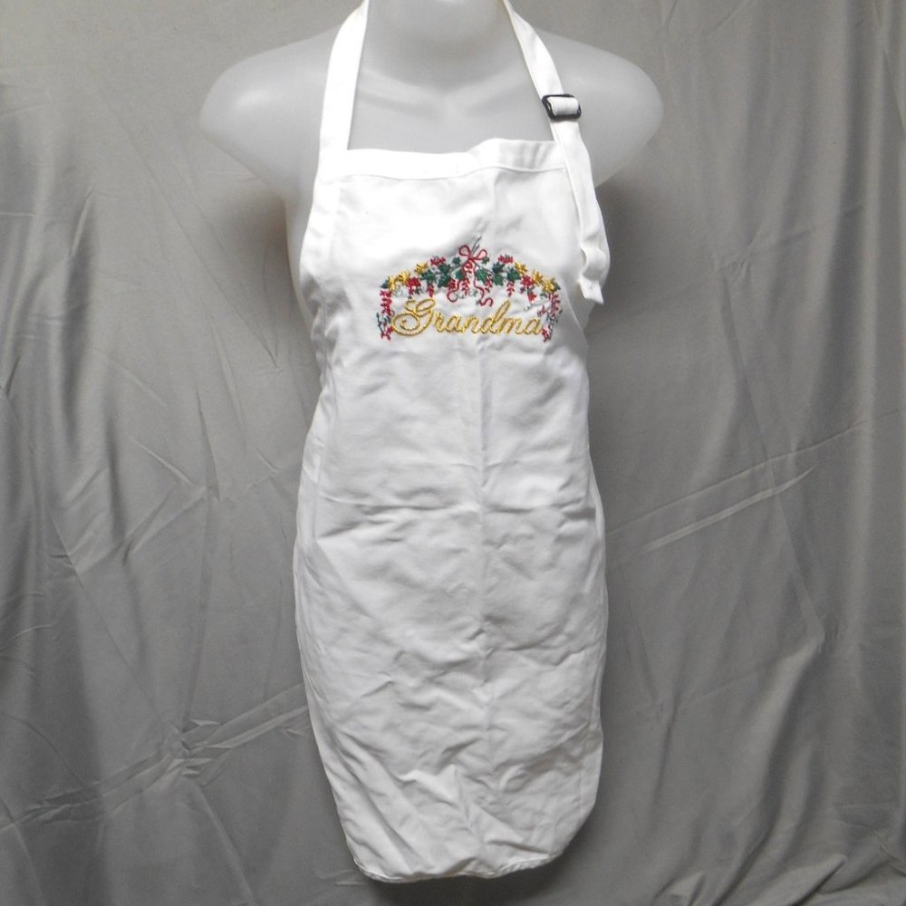 NWOT Augusta white “Grandma” cooking apron